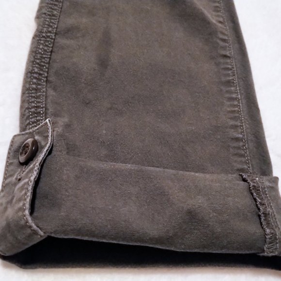 ✨SALE: 3 for $25!✨ The North Face Convertible Pants - Picture 7 of 10